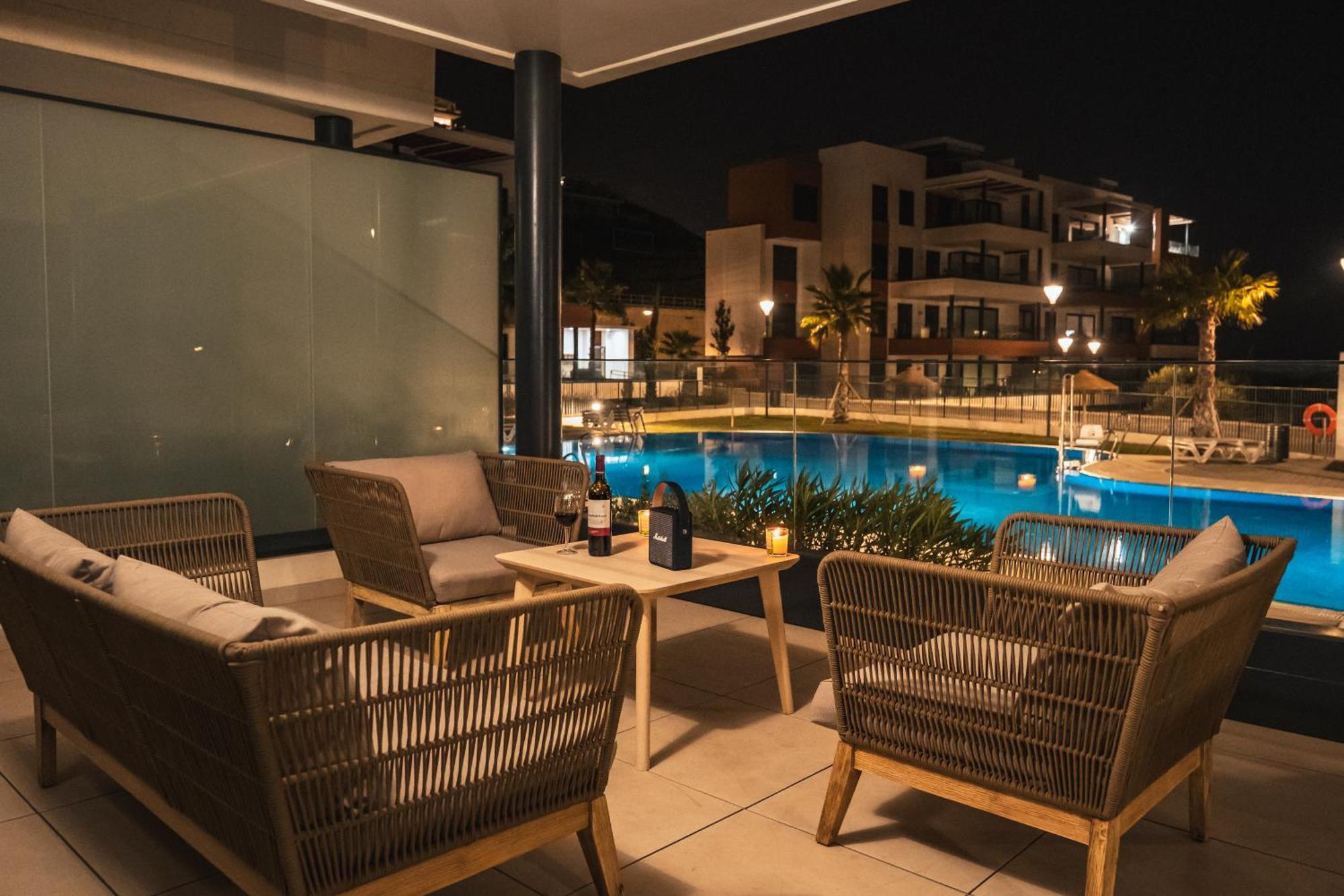 Little Dream - Luxury Beach Retreat 푸엔히롤라 외부 사진